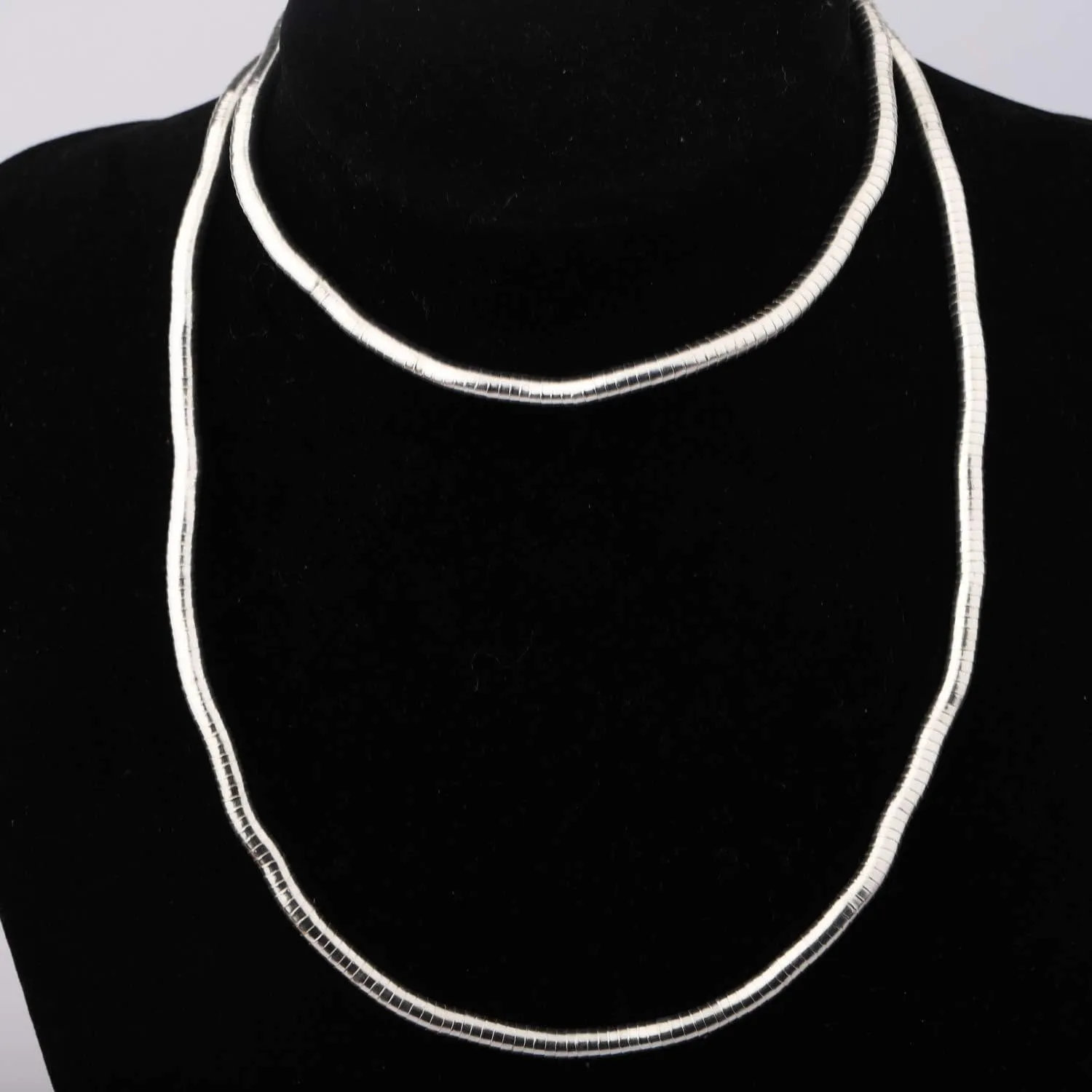 BNQL Bendable Snake Necklace Flexible Multi-purpose Necklace